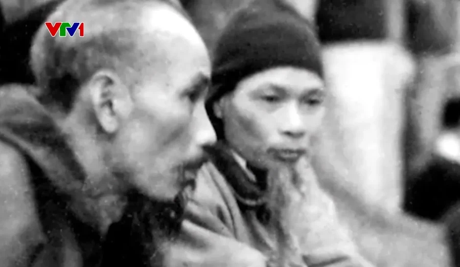 Đồng chí Hồ Tùng Mậu - Tấm gương sáng người cộng sản Đồng chí Hồ Tùng Mậu - Tấm gương sáng người cộng sản