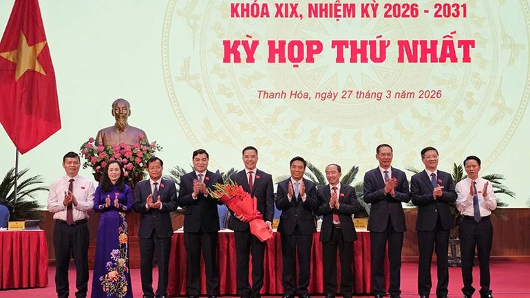 Đồng chí Nguyễn Hồng Phong giữ chức Chủ tịch Hội đồng nhân dân tỉnh Thanh Hóa khóa XIX Đồng chí Nguyễn Hồng Phong giữ chức Chủ tịch Hội đồng nhân dân tỉnh Thanh Hóa khóa XIX