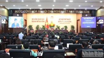 Đồng chí Nguyễn Mạnh Hùng giữ chức Chủ tịch Ủy ban nhân dân thành phố Đà Nẵng