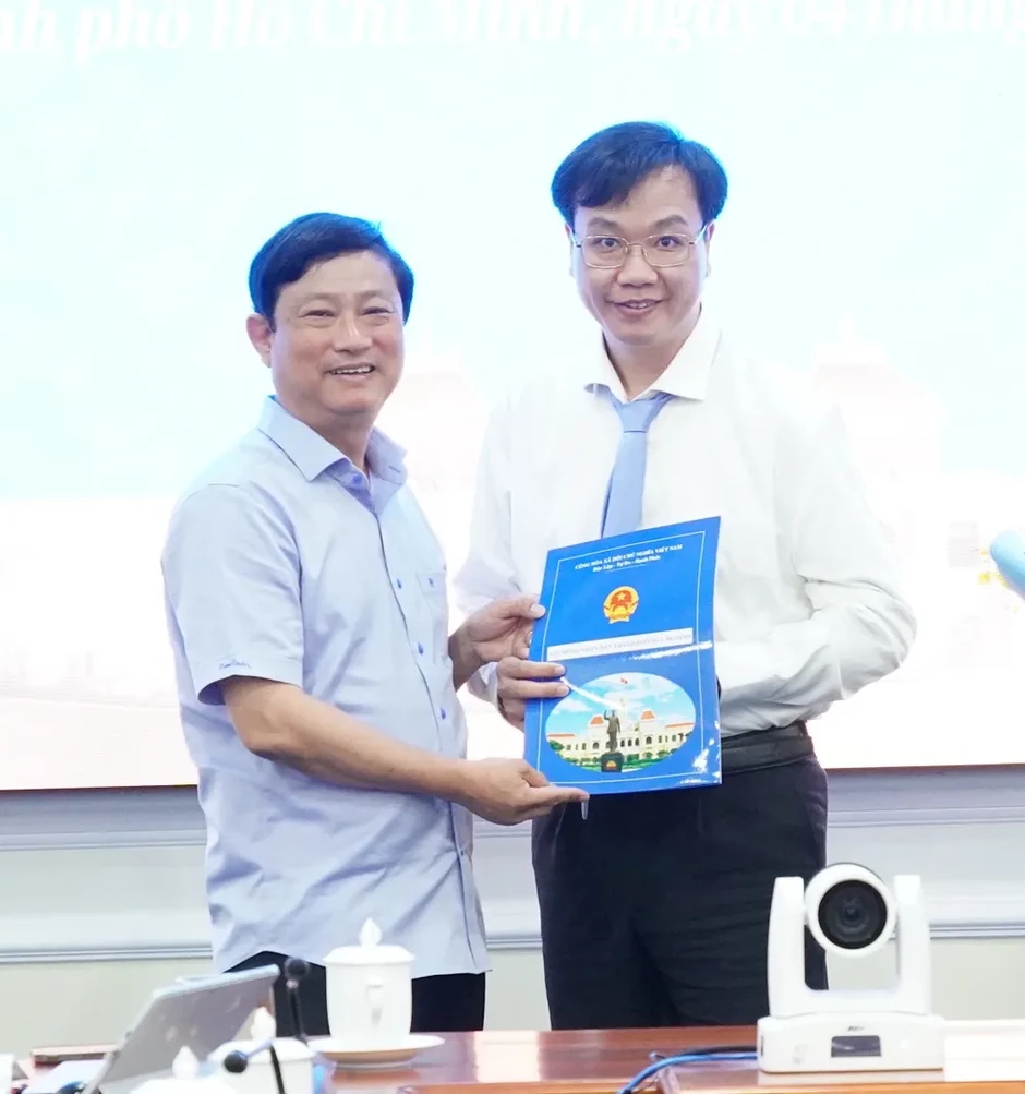 Đồng chí Nguyễn Thanh An giữ chức Phó Chánh Văn phòng Đoàn ĐBQH-HĐND TPHCM Đồng chí Nguyễn Thanh An giữ chức Phó Chánh Văn phòng Đoàn ĐBQH-HĐND TPHCM