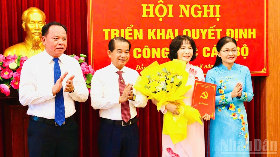 Đồng chí Nguyễn Thị Cát Tiên được bầu giữ chức Phó Chủ tịch Ủy ban nhân dân thành phố Đồng Nai Đồng chí Nguyễn Thị Cát Tiên được bầu giữ chức Phó Chủ tịch Ủy ban nhân dân thành phố Đồng Nai