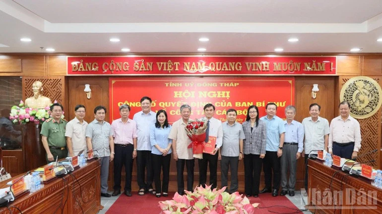Đồng chí Nguyễn Văn Mười giữ chức Phó Bí thư Tỉnh ủy Đồng Tháp Đồng chí Nguyễn Văn Mười giữ chức Phó Bí thư Tỉnh ủy Đồng Tháp