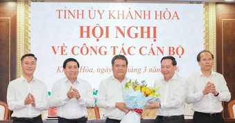 Đồng chí Trần Phong được bầu giữ chức Bí thư Tỉnh ủy Khánh Hòa