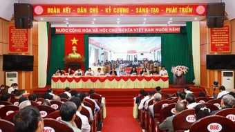 Đồng chí Trịnh Văn Quyết tiếp xúc cử tri tỉnh Tuyên Quang