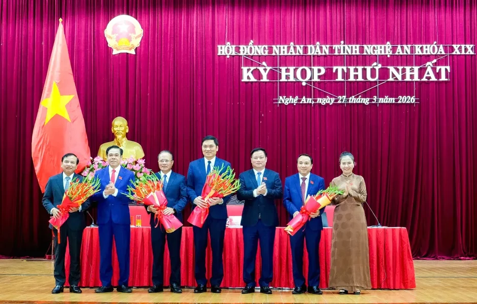 Đồng chí Võ Trọng Hải tiếp tục giữ chức Chủ tịch UBND tỉnh Nghệ An Đồng chí Võ Trọng Hải tiếp tục giữ chức Chủ tịch UBND tỉnh Nghệ An