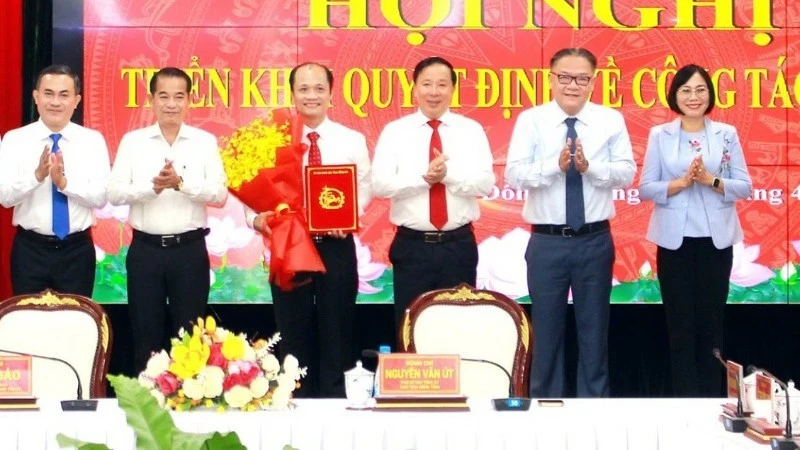 Đồng Nai triển khai quyết định của Thủ tướng Chính phủ về công tác cán bộ Đồng Nai triển khai quyết định của Thủ tướng Chính phủ về công tác cán bộ