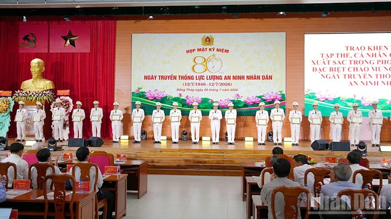 Đồng Tháp: Đẩy nhanh chuyển đổi số, xứng đáng truyền thống lực lượng An ninh nhân dân