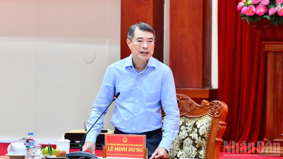 Đồng Tháp mạnh dạn kiến nghị các cơ chế, chính sách đặc thù, tích cực cải thiện môi trường đầu tư Đồng Tháp mạnh dạn kiến nghị các cơ chế, chính sách đặc thù, tích cực cải thiện môi trường đầu tư