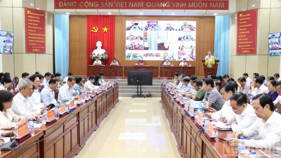 Đồng Tháp quyết tâm thực hiện thắng lợi các nhiệm vụ những tháng cuối năm