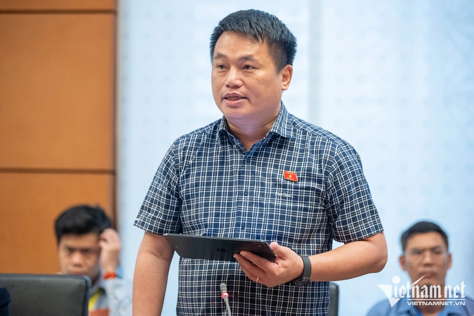 Dự trữ xăng dầu: 'Chúng ta không thể chờ đến khi khát mới bắt đầu đào giếng' Dự trữ xăng dầu: 'Chúng ta không thể chờ đến khi khát mới bắt đầu đào giếng'