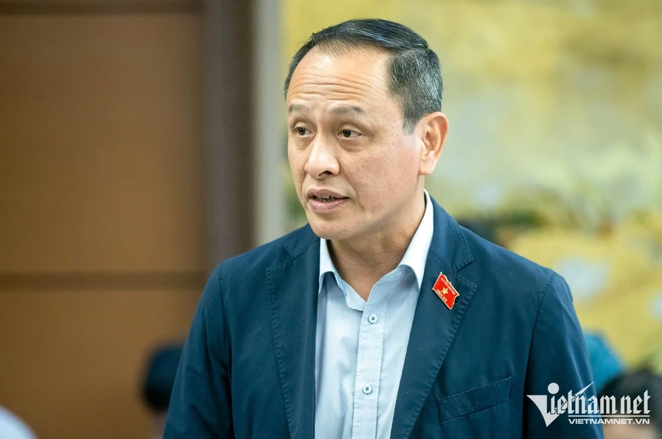 Dự trữ xăng dầu: 'Chúng ta không thể chờ đến khi khát mới bắt đầu đào giếng' Dự trữ xăng dầu: 'Chúng ta không thể chờ đến khi khát mới bắt đầu đào giếng'