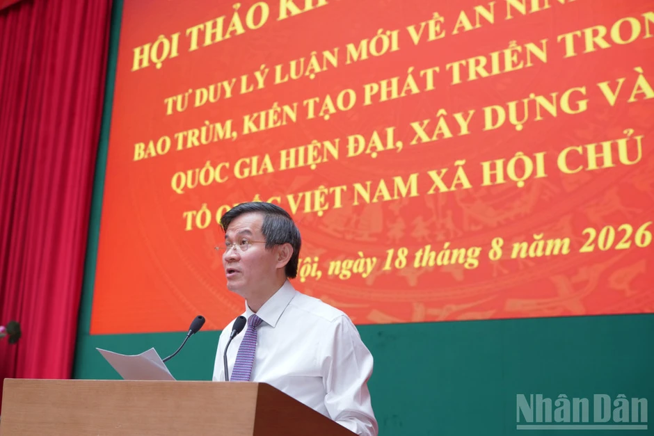 Đưa an ninh thành điều kiện và động lực mới phát triển đất nước Đưa an ninh thành điều kiện và động lực mới phát triển đất nước