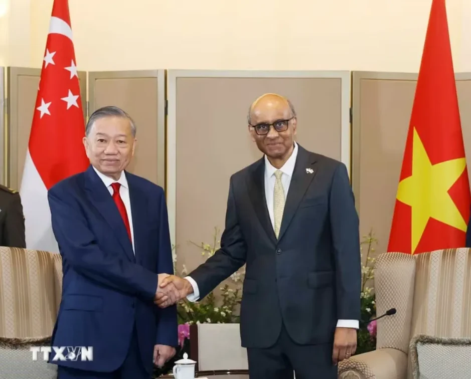 Đưa quan hệ Đối tác Chiến lược Toàn diện Việt Nam -Singapore sang giai đoạn phát triển mới về chất Đưa quan hệ Đối tác Chiến lược Toàn diện Việt Nam -Singapore sang giai đoạn phát triển mới về chất