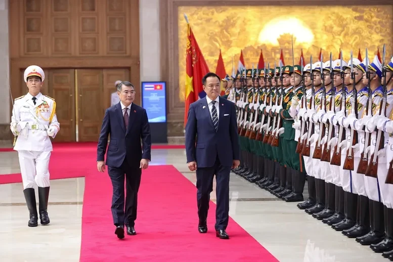 Đưa quan hệ Đối tác Chiến lược toàn diện Việt Nam - Thái Lan phát triển ngày càng sâu sắc Đưa quan hệ Đối tác Chiến lược toàn diện Việt Nam - Thái Lan phát triển ngày càng sâu sắc