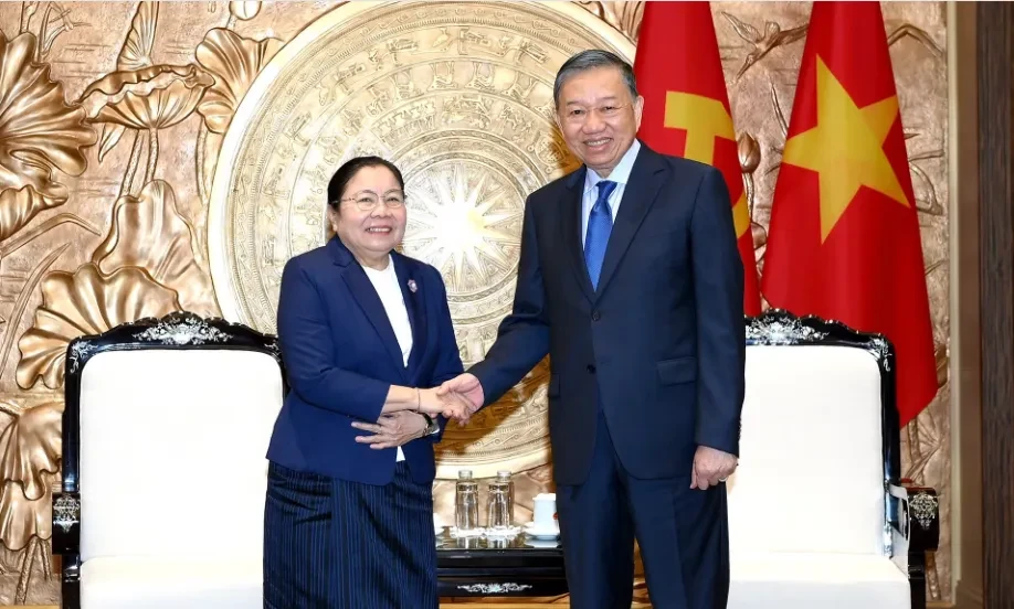 Đưa quan hệ Việt Nam - Lào ngày càng đi vào chiều sâu, thiết thực, hiệu quả Đưa quan hệ Việt Nam - Lào ngày càng đi vào chiều sâu, thiết thực, hiệu quả