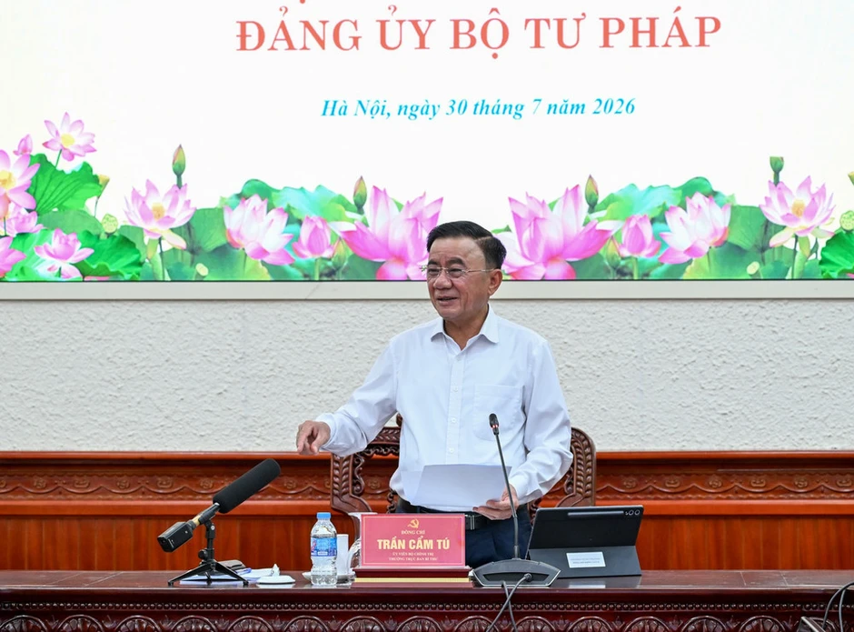 Đưa thể chế pháp luật trở thành lợi thế cạnh tranh, mở đường phục vụ kiến tạo Đưa thể chế pháp luật trở thành lợi thế cạnh tranh, mở đường phục vụ kiến tạo