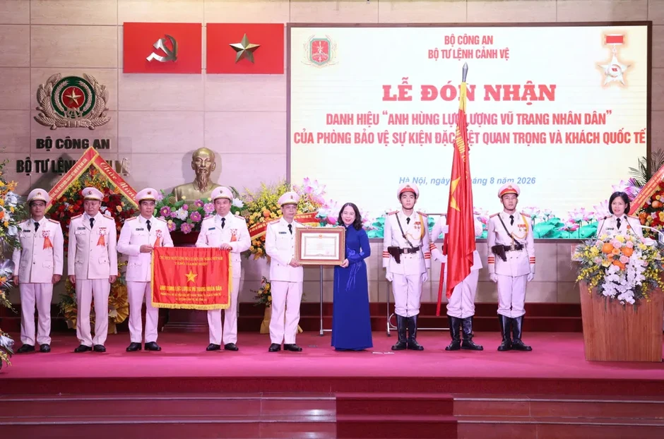 Dựa vào nhân dân, phát huy sức mạnh tổng hợp của hệ thống chính trị trong công tác cảnh vệ Dựa vào nhân dân, phát huy sức mạnh tổng hợp của hệ thống chính trị trong công tác cảnh vệ
