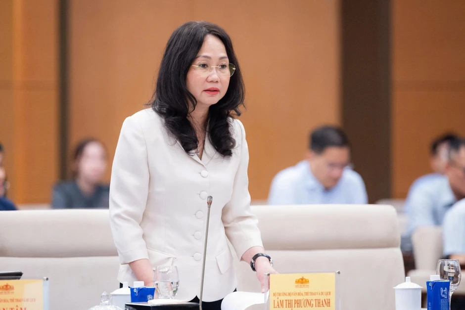 Đưa xuất bản thành ngành kinh tế - công nghệ: Chuyển từ tiền kiểm sang hậu kiểm Đưa xuất bản thành ngành kinh tế - công nghệ: Chuyển từ tiền kiểm sang hậu kiểm