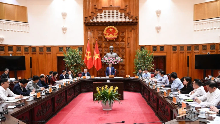 Dứt khoát không để thiếu xăng dầu trong bất cứ trường hợp nào