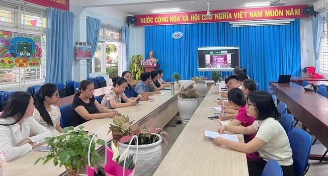Gần 1.500 cán bộ, đảng viên phường Tăng Nhơn Phú học tập Nghị quyết 09-NQ/TW Gần 1.500 cán bộ, đảng viên phường Tăng Nhơn Phú học tập Nghị quyết 09-NQ/TW