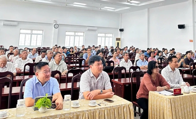 Gần 1.500 cán bộ, đảng viên phường Tăng Nhơn Phú học tập Nghị quyết 09-NQ/TW Gần 1.500 cán bộ, đảng viên phường Tăng Nhơn Phú học tập Nghị quyết 09-NQ/TW