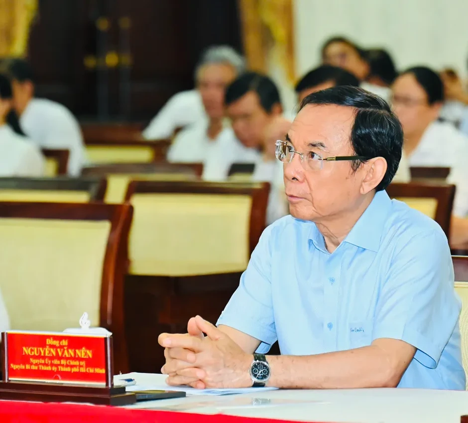 Gần 2,2 triệu đại biểu dự Hội nghị toàn quốc quán triệt, triển khai thực hiện Nghị quyết Hội nghị Trung ương 2, khóa XIV Gần 2,2 triệu đại biểu dự Hội nghị toàn quốc quán triệt, triển khai thực hiện Nghị quyết Hội nghị Trung ương 2, khóa XIV