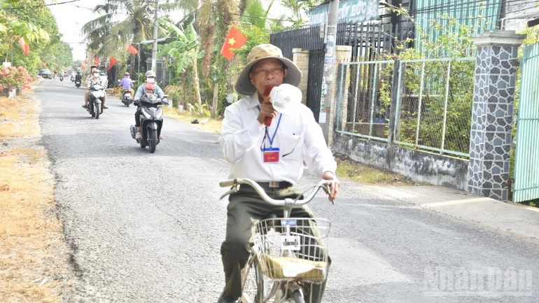 Gần 3,1 triệu cử tri tỉnh Đồng Tháp nô nức đi bầu cử Gần 3,1 triệu cử tri tỉnh Đồng Tháp nô nức đi bầu cử