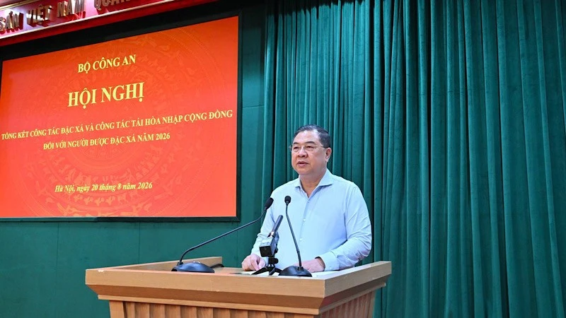 Gắn kết chặt chẽ đặc xá với công tác tái hòa nhập cộng đồng Gắn kết chặt chẽ đặc xá với công tác tái hòa nhập cộng đồng