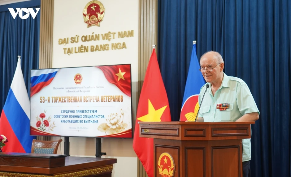 Gặp gỡ các cựu chuyên gia quân sự Liên Xô từng công tác tại Việt Nam Gặp gỡ các cựu chuyên gia quân sự Liên Xô từng công tác tại Việt Nam