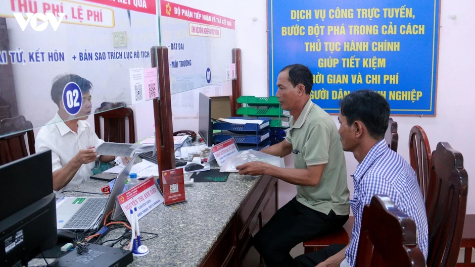 Giải bài toán nhân lực ở cơ sở