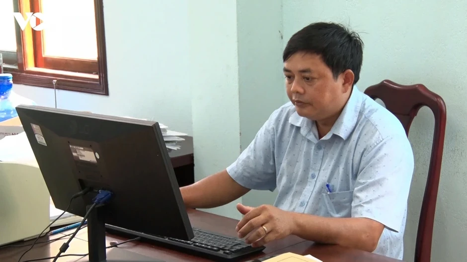 Giải quyết chế độ cho cán bộ không chuyên trách, một số được sắp xếp vị trí mới Giải quyết chế độ cho cán bộ không chuyên trách, một số được sắp xếp vị trí mới