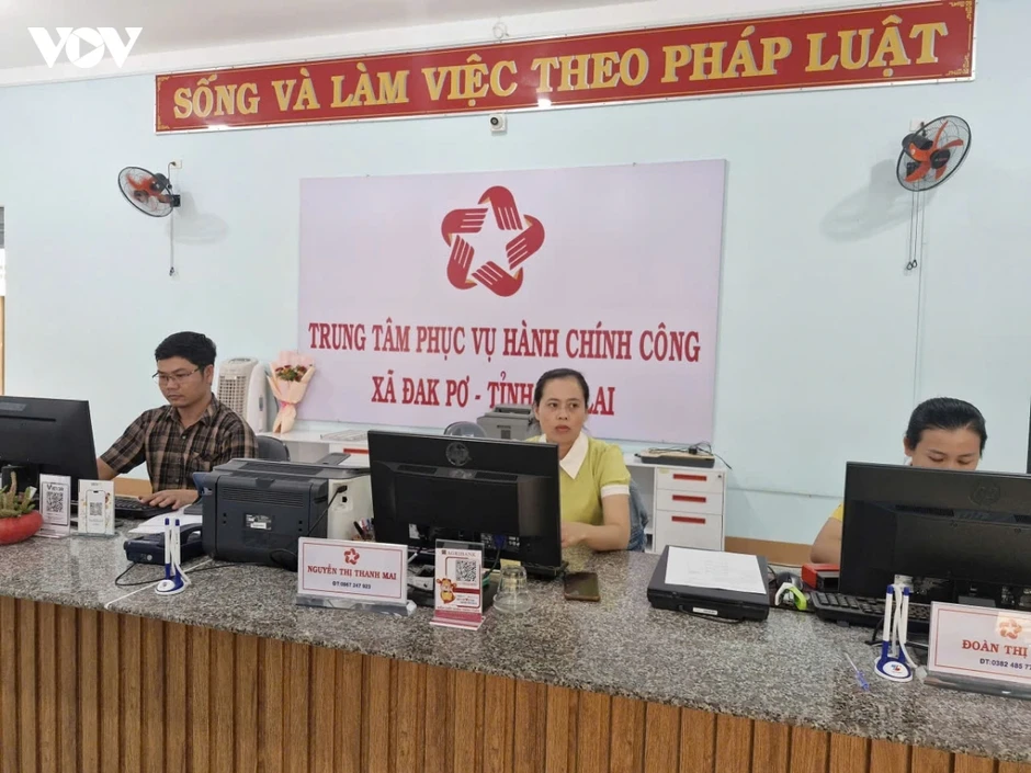 Giải quyết chế độ cho cán bộ không chuyên trách, một số được sắp xếp vị trí mới Giải quyết chế độ cho cán bộ không chuyên trách, một số được sắp xếp vị trí mới
