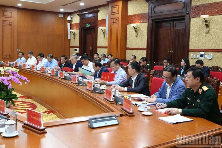 Giải quyết hiệu quả bài toán vừa phòng, chống tham nhũng, lãng phí vừa phát triển kinh tế-xã hội Giải quyết hiệu quả bài toán vừa phòng, chống tham nhũng, lãng phí vừa phát triển kinh tế-xã hội