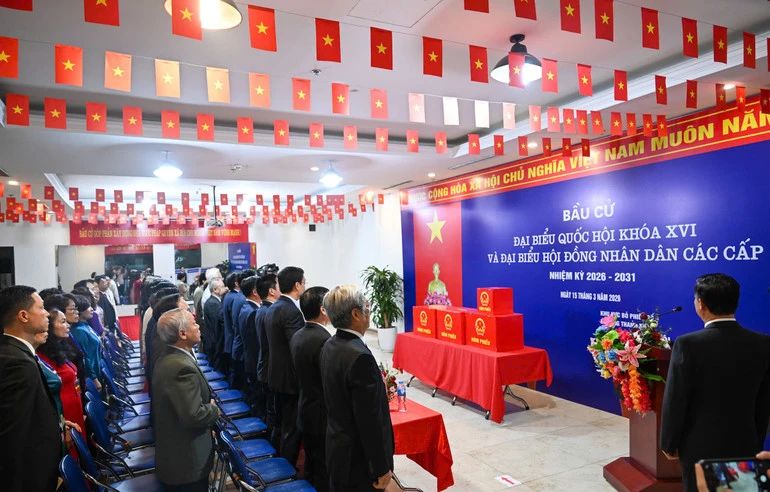 Giám đốc Học viện Chính trị quốc gia Hồ Chí Minh tham gia bầu cử tại Khu vực số 4, phường Thanh Xuân Giám đốc Học viện Chính trị quốc gia Hồ Chí Minh tham gia bầu cử tại Khu vực số 4, phường Thanh Xuân