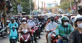 Giám đốc Sở Quy hoạch - Kiến trúc nói về giải pháp giảm kẹt xe, ngập nước ở TPHCM