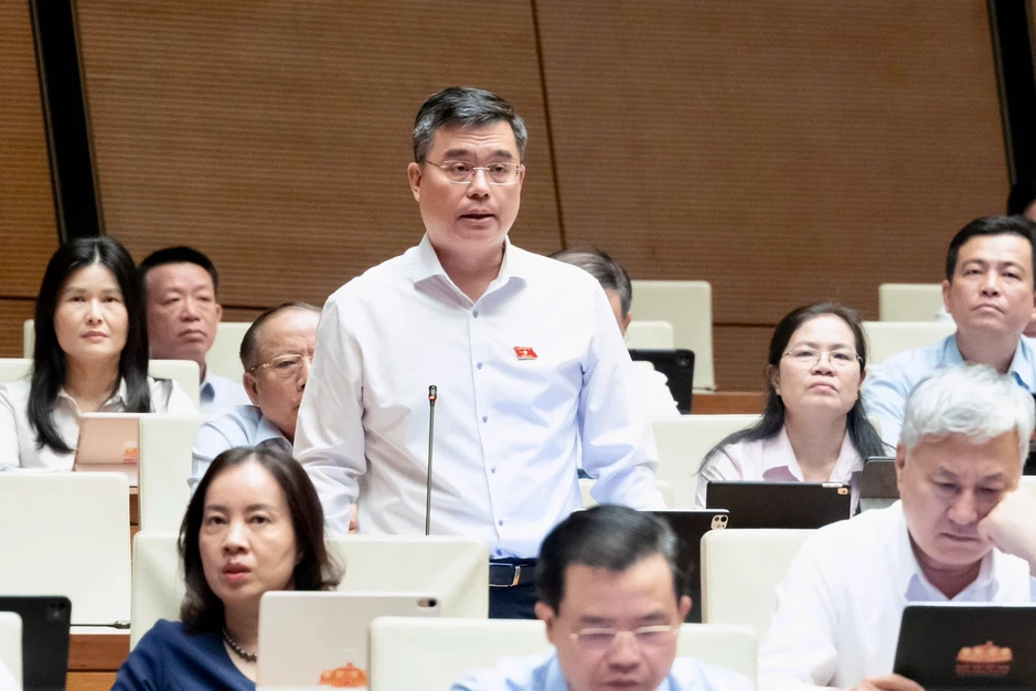 Giảm lãi vay cho doanh nghiệp, nghe thì hay nhưng ngân hàng "lạnh lùng lắm” Giảm lãi vay cho doanh nghiệp, nghe thì hay nhưng ngân hàng "lạnh lùng lắm”