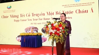 Giao lưu hữu nghị chúc mừng Tết cổ truyền một số nước châu Á tại Hà Nội