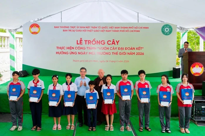 Gieo mầm xanh, vun đắp khối đại đoàn kết giữa lòng TPHCM