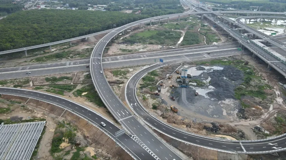 Góp ý dự thảo Luật Phát triển đô thị: Thiết lập “định chế thu xếp vốn” phát triển liên vùng Góp ý dự thảo Luật Phát triển đô thị: Thiết lập “định chế thu xếp vốn” phát triển liên vùng
