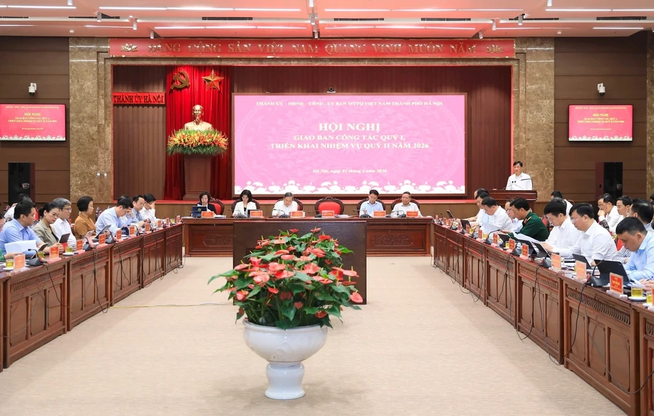 Hà Nội: Bí thư, chủ tịch xã, phường bị trừ điểm KPI nếu chậm giải quyết vấn đề dân sinh bức xúc Hà Nội: Bí thư, chủ tịch xã, phường bị trừ điểm KPI nếu chậm giải quyết vấn đề dân sinh bức xúc