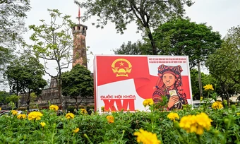 'Hà Nội không thể tiếp tục bước đi theo mô hình tăng trưởng cũ' - Báo TinVina