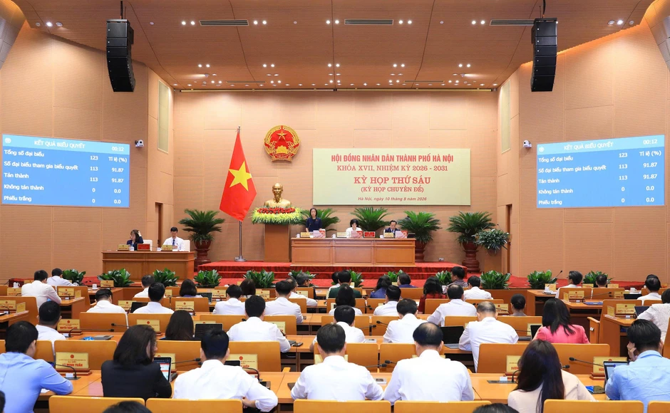 Hà Nội miễn nhiệm chức vụ ủy viên UBND TP với 11 người đứng đầu sở, ngành