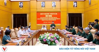 Hà Nội phải gắn phát triển với quốc phòng