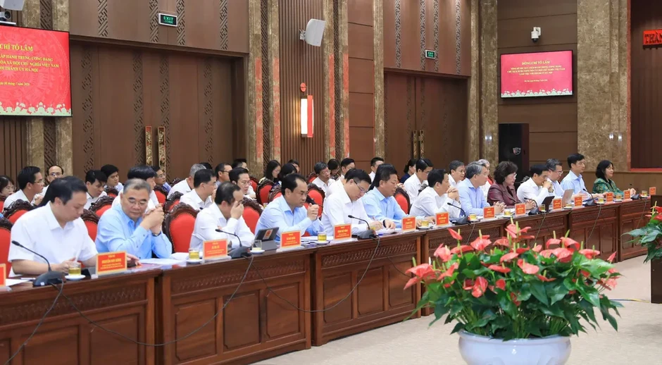 Hà Nội phải tạo đột phá trong 6 tháng cuối năm để đạt mục tiêu tăng trưởng Hà Nội phải tạo đột phá trong 6 tháng cuối năm để đạt mục tiêu tăng trưởng