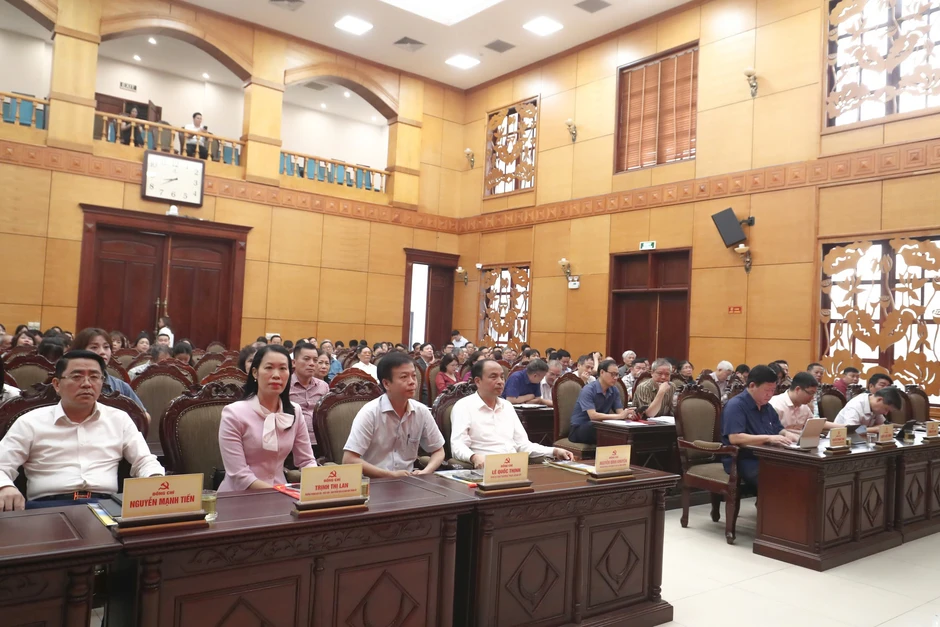 Hà Nội: Quyết tâm siết chặt kỷ luật, kỷ cương và nâng cao hiệu quả công vụ tại Tây Hồ Hà Nội: Quyết tâm siết chặt kỷ luật, kỷ cương và nâng cao hiệu quả công vụ tại Tây Hồ