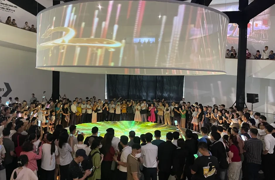Hà Nội tăng tốc thực hiện các dự án động lực, không để chậm nhịp tăng trưởng Hà Nội tăng tốc thực hiện các dự án động lực, không để chậm nhịp tăng trưởng