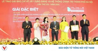 Hà Nội tôn vinh 34 tác phẩm báo chí tiêu biểu góp phần xây dựng Đảng bộ Thành phố