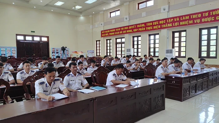 Hải đoàn 42 đẩy mạnh ứng dụng chuyển đổi số trong thực hiện nhiệm vụ Hải đoàn 42 đẩy mạnh ứng dụng chuyển đổi số trong thực hiện nhiệm vụ