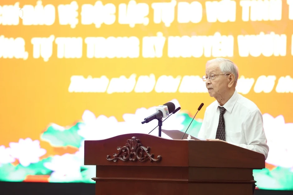 Hai lời kêu gọi của Bác Hồ tiếp tục soi đường trong kỷ nguyên mới Hai lời kêu gọi của Bác Hồ tiếp tục soi đường trong kỷ nguyên mới