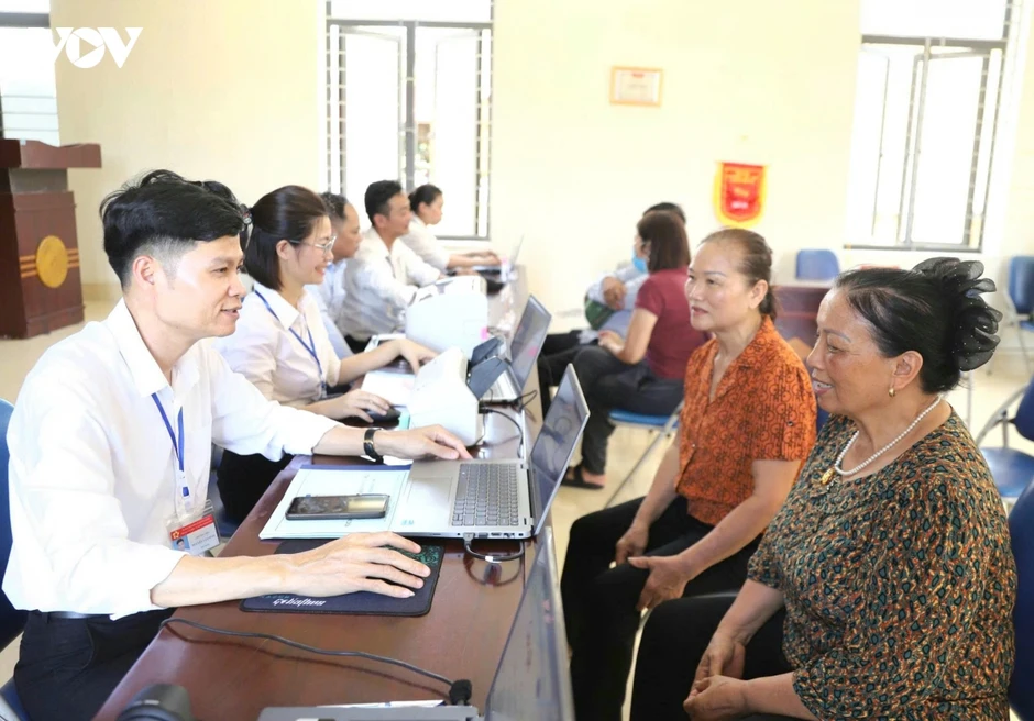 Hải Phòng xây dựng "Chính quyền thân thiện" từ những việc gần dân Hải Phòng xây dựng "Chính quyền thân thiện" từ những việc gần dân